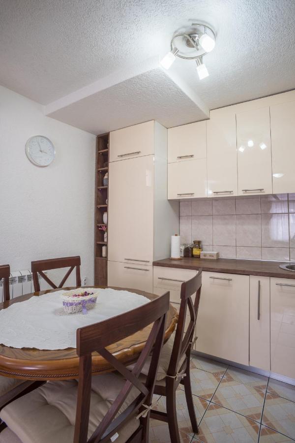 Vojinovic Apartman Жабляк Экстерьер фото
